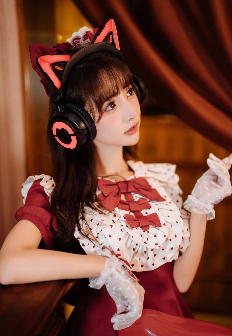 紫氯氯cos妖舞女孩 | 紫氯氯_妖舞女孩·520 cos作品 [18P-162MB]