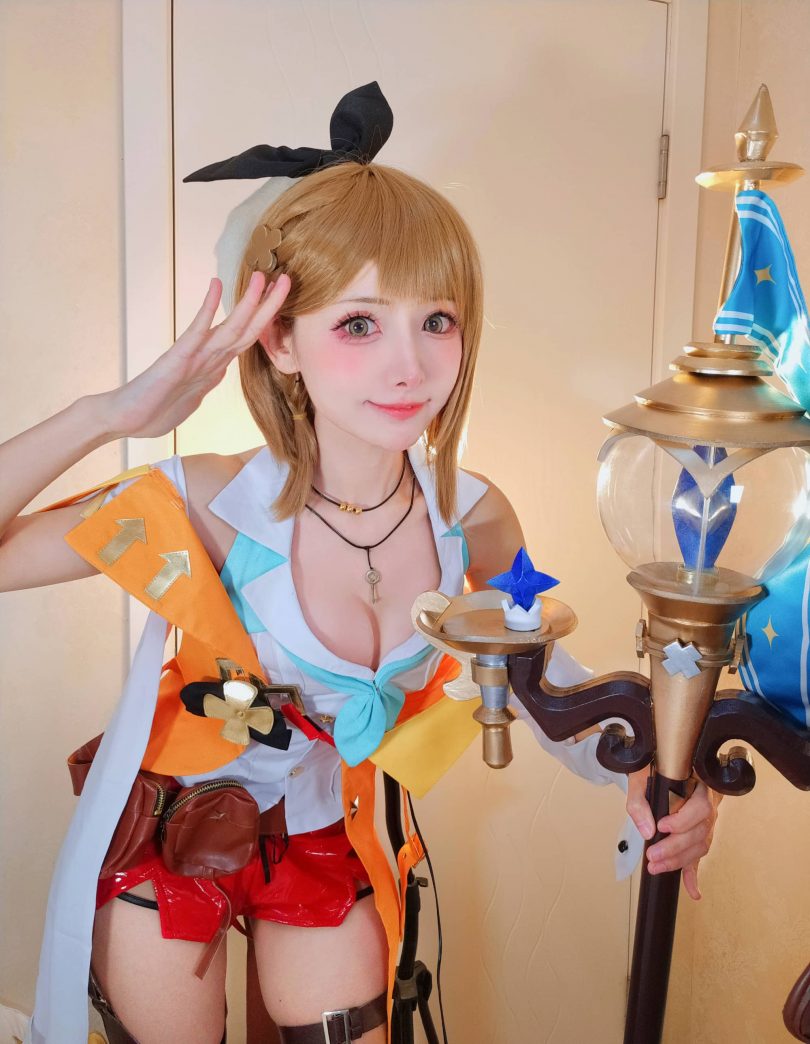 紫氯氯cos莱莎 | 紫氯氯_莱莎的炼金工房·莱莎cos作品 [11P-23MB]