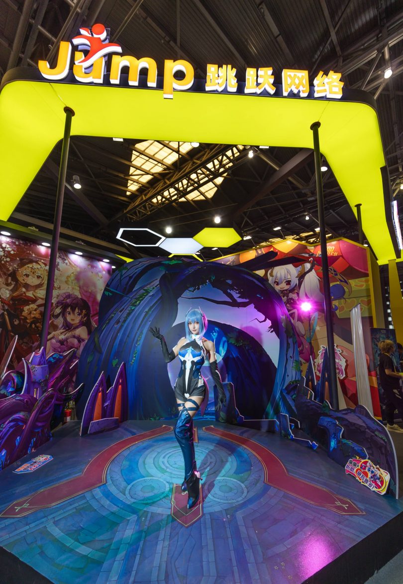 紫氯氯cos赛贝丝 | 紫氯氯_300大作战·赛贝丝cos作品 [9P-43MB]