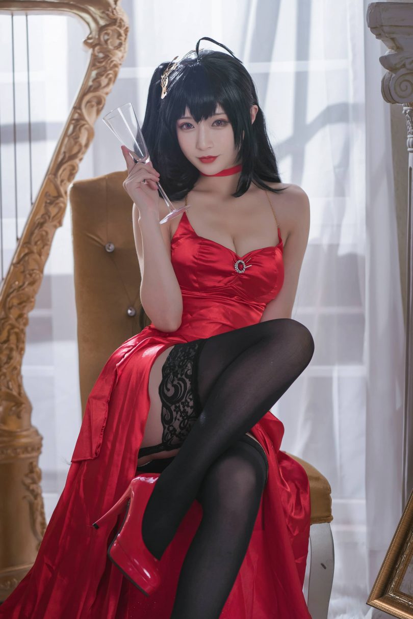 铁板烧鬼舞w cos大凤 | 铁板烧鬼舞w_碧蓝航线·大凤毒苹果cos [26P-346MB]