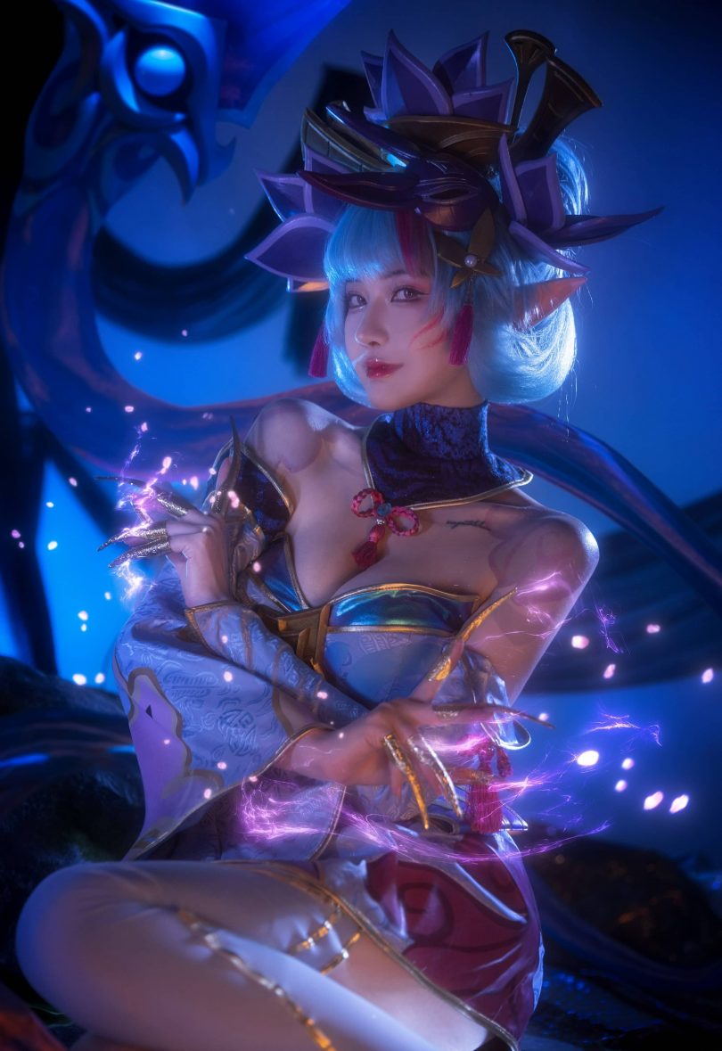 露兒大魔王cos伊芙琳 | 露兒大魔王_英雄联盟·伊芙琳cos [15P-209MB]