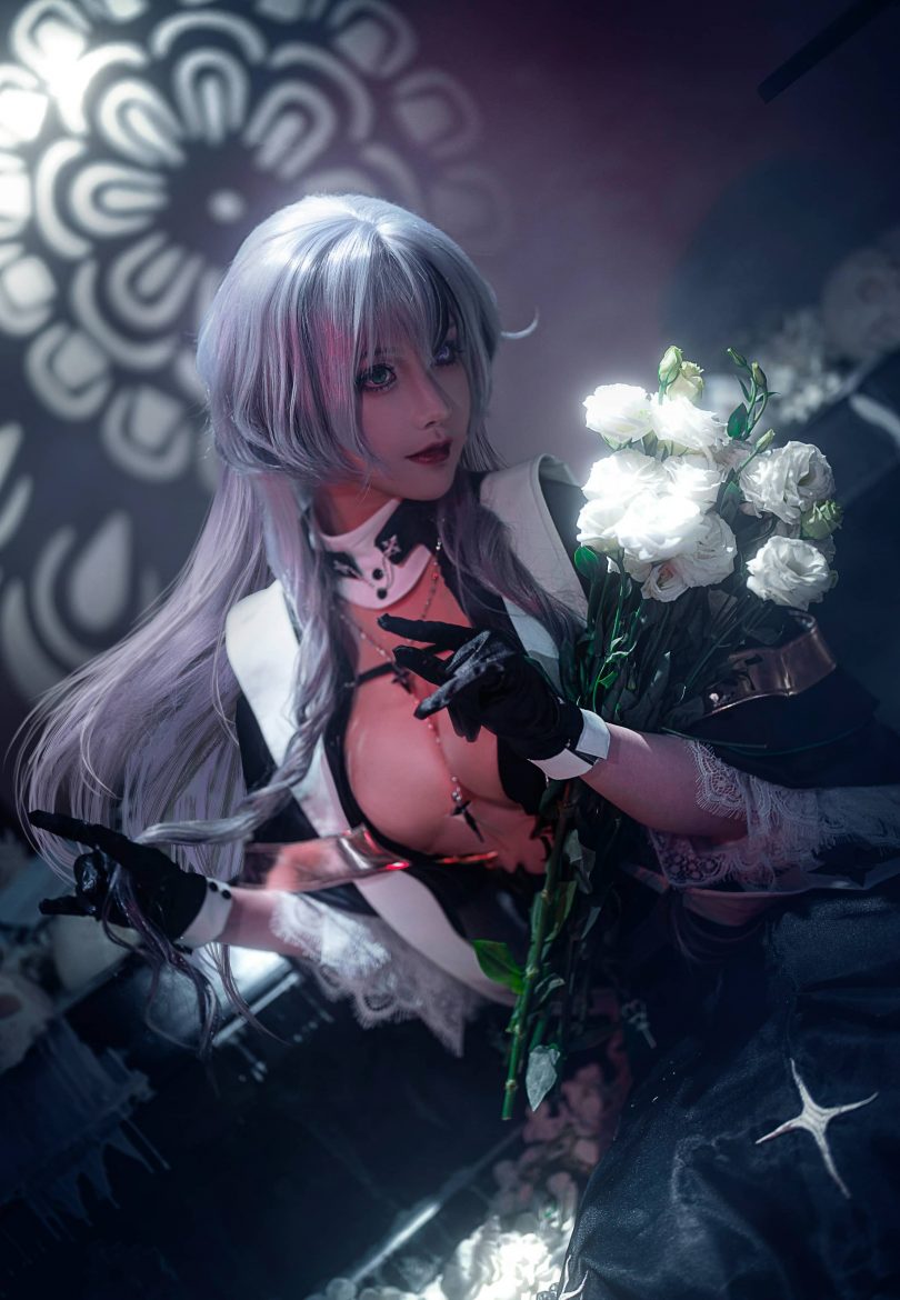 露兒大魔王cos橡木匣 | 露兒大魔王_无期迷途·橡木匣cos作品 [18P-337MB]