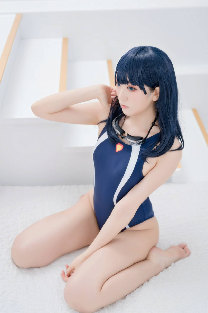 Yuki亭cos宝多六花 | Yuki亭_电光超人·宝多六花 水着cos作品 [13P-81MB]