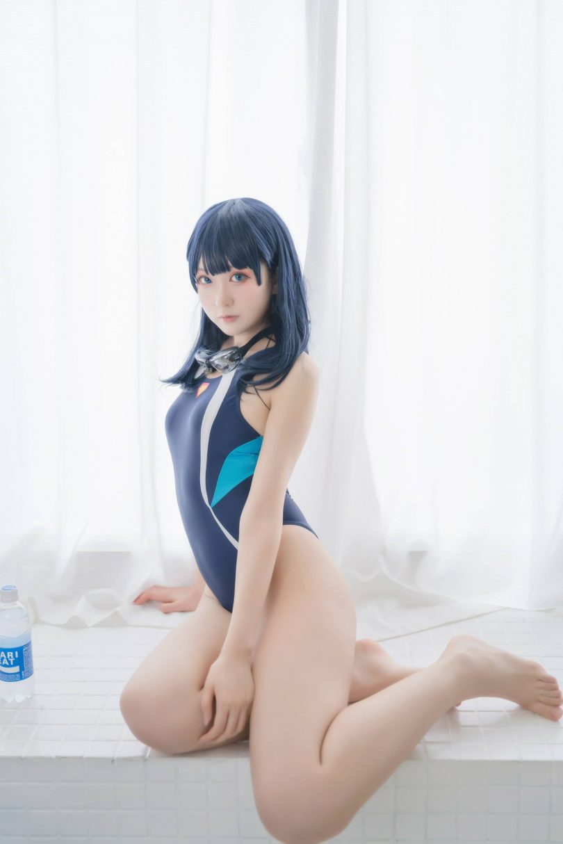 Yuki亭cos宝多六花 | Yuki亭_电光超人·宝多六花 水着cos作品 [13P-81MB]