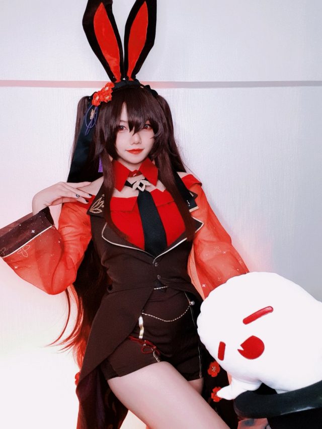 coser Nanthasri惊艳亮相：性感可爱兔女郎版的胡桃大放异彩(cosplay男神)插图2