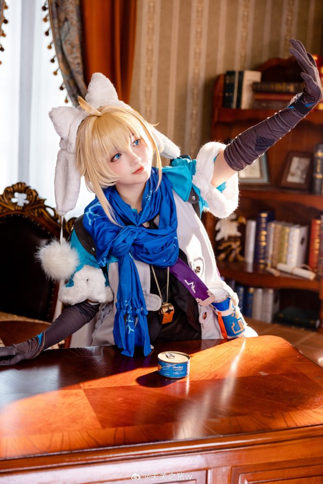 关关之猪w cos《崩坏：星穹铁道》玲可，魅力迷人如极地冰雪(关关之猪黑历史)插图1