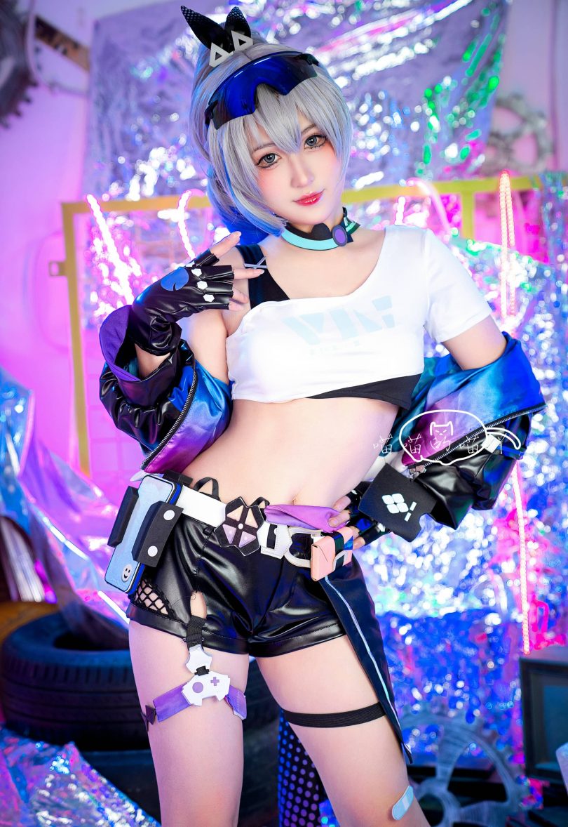 喵喵的喵吖cos银狼 | 喵喵的喵吖_崩坏星穹铁道·银狼cos作品 [12P-104MB]