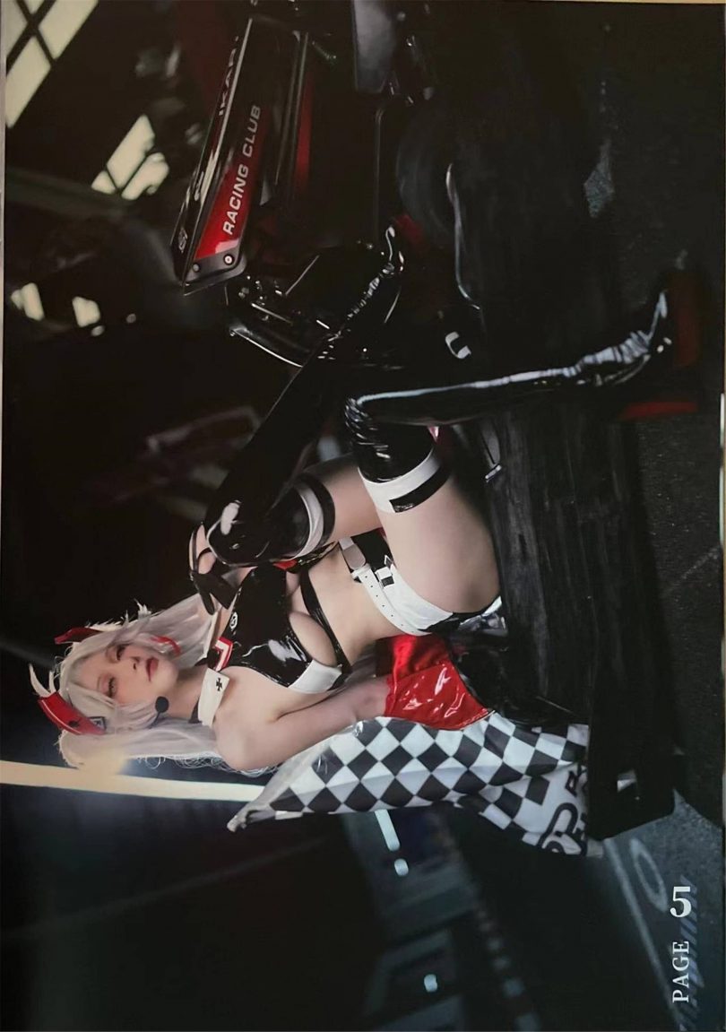 在下萝莉控ii cos欧根亲王 | 在下萝莉控ii_碧蓝航线·欧根亲王cos [14P-33MB]