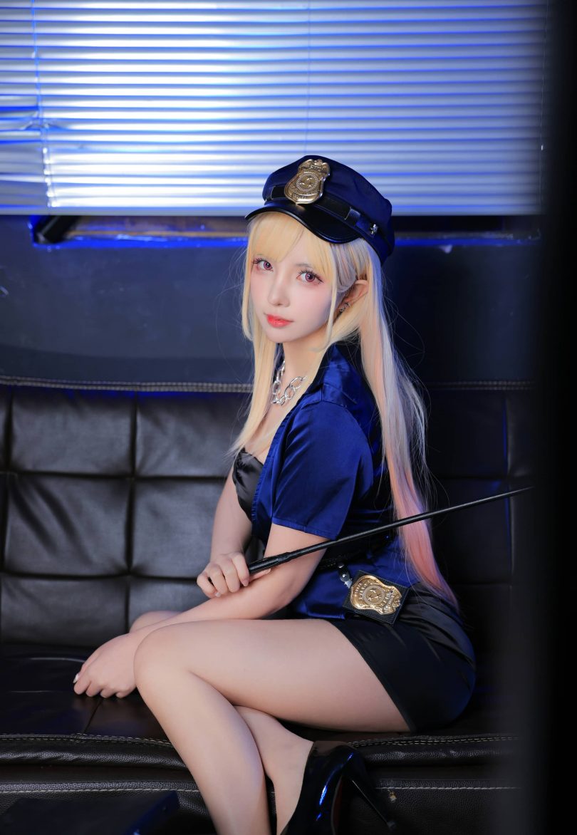 妍子坚不可摧cos喜多川海梦 | 妍子坚不可摧_女警·喜多川海梦cos [14P-125MB]