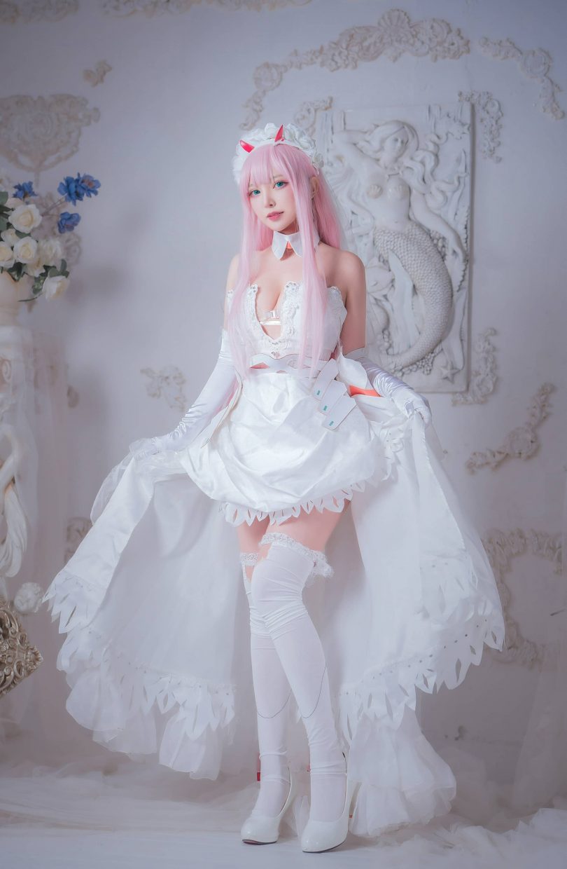 妍子坚不可摧cos零二 | 妍子坚不可摧_FRANXX·零二 花嫁cos [18P-80MB]插图