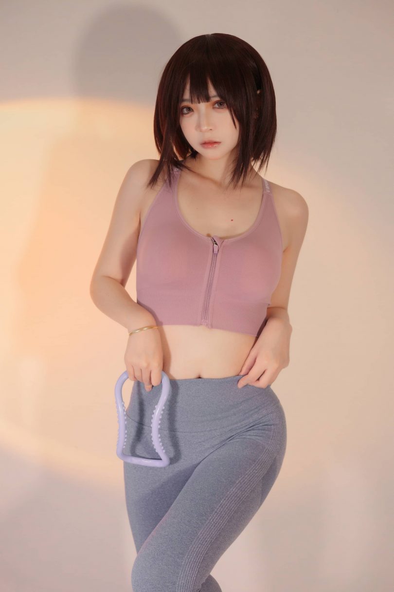 疯猫ss cos_情人节 | 疯猫ss_情人节福袋·运动衣cos作品 [40P-742MB]