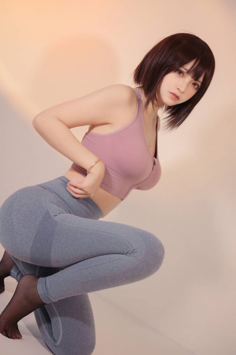 疯猫ss cos_情人节 | 疯猫ss_情人节福袋·运动衣cos作品 [40P-742MB]