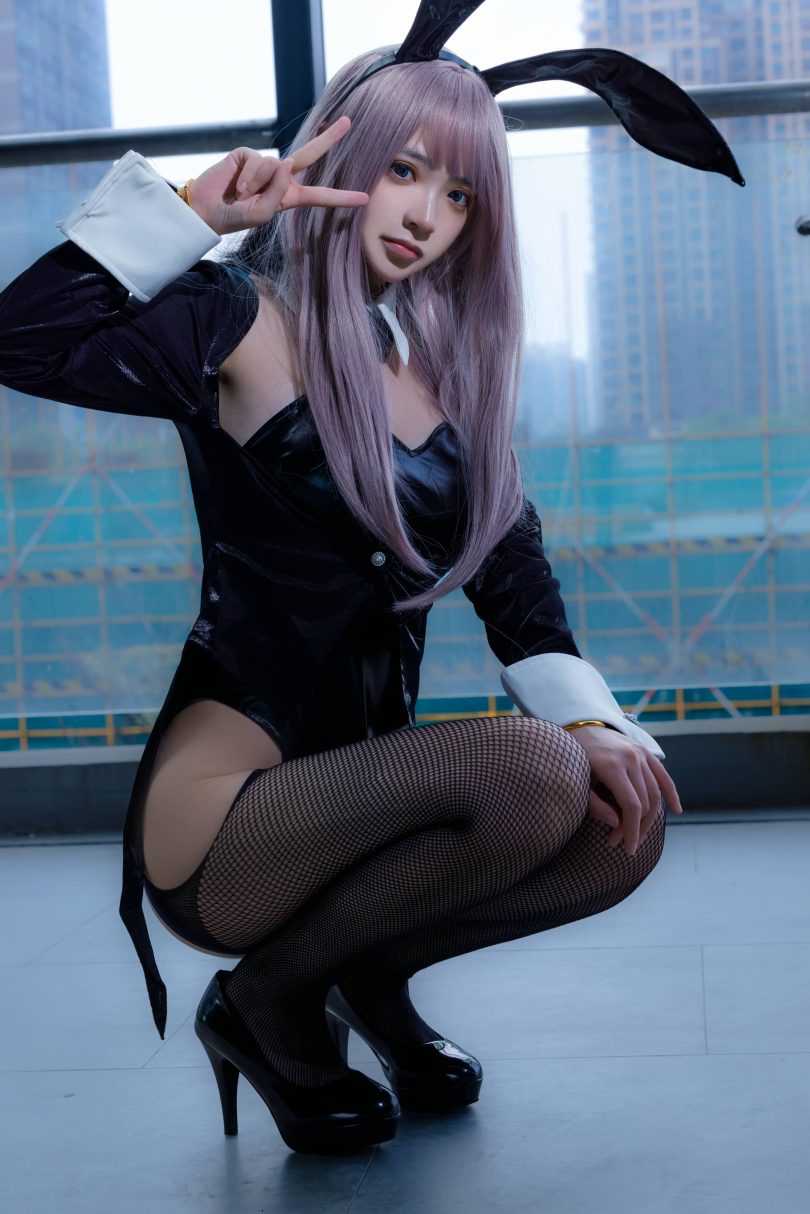 疯猫ss cos_珍藏版4 | 疯猫ss_兔女郎·紫发礼服兔cos作品 [42P-923MB]