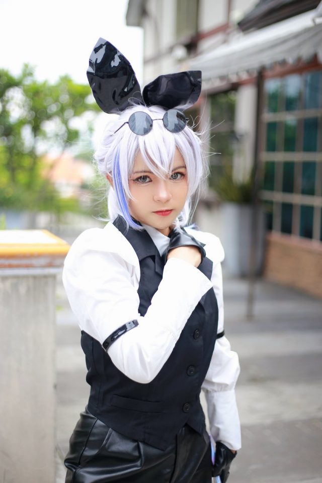 泰国coser Rungsima征服《崩坏:星穹铁道》!带来风格酷帅的银狼 - 趣画阁