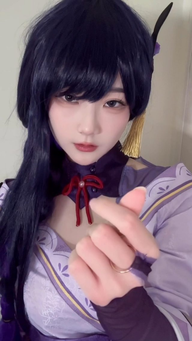 女BLV LPL Kitty化身《原神》雷电将军，超级性感充满魅力