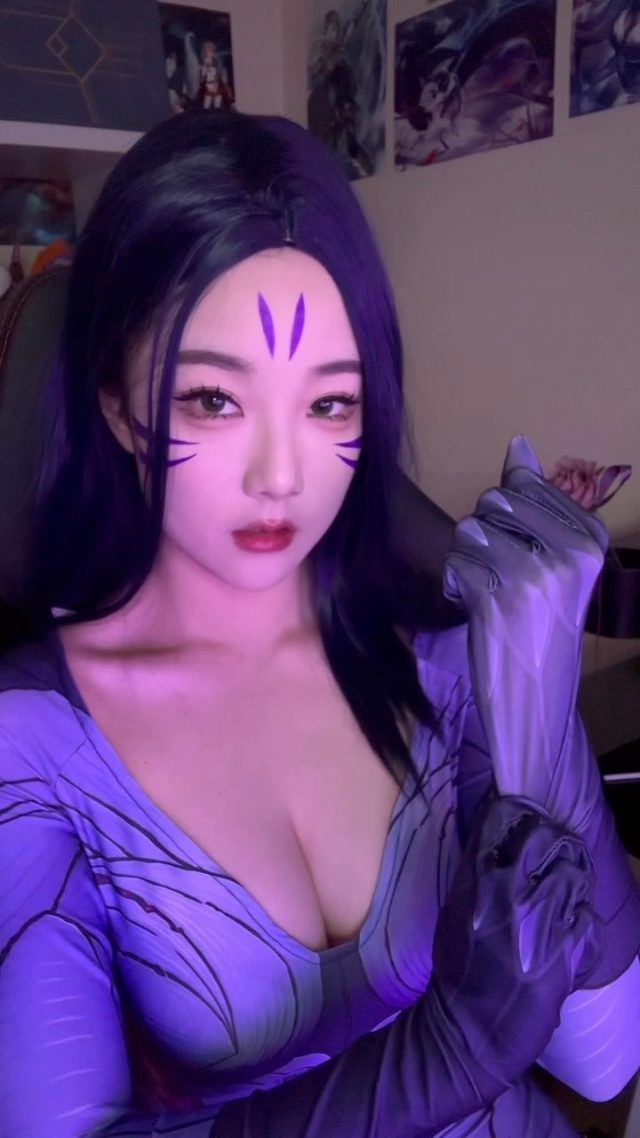 女BLV LPL Kitty化身《原神》雷电将军，超级性感充满魅力