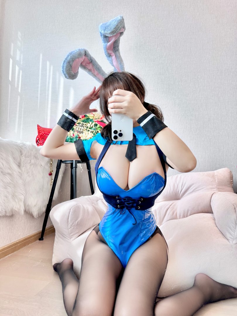 小仓千代w cos_圣诞特辑 | 小仓千代w_Fantia·圣诞+兔女郎cos [68P4V-286MB]插图