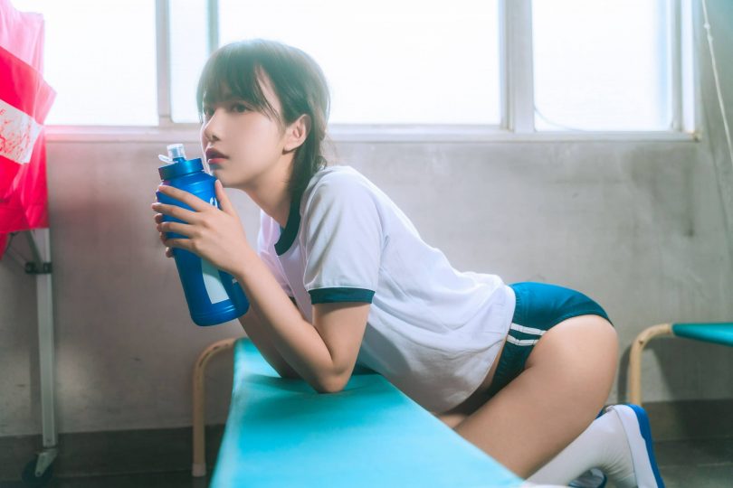 Shika小鹿鹿cos体操妹妹 | Shika小鹿鹿_体操服·妹妹cos作品 [21P-100MB](小鹿鹿cosplay)插图