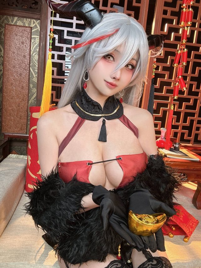龙年龙图：coser Rioko凉凉子以华美之姿迎接龙年新春(龙年龙图表情包大全)插图5
