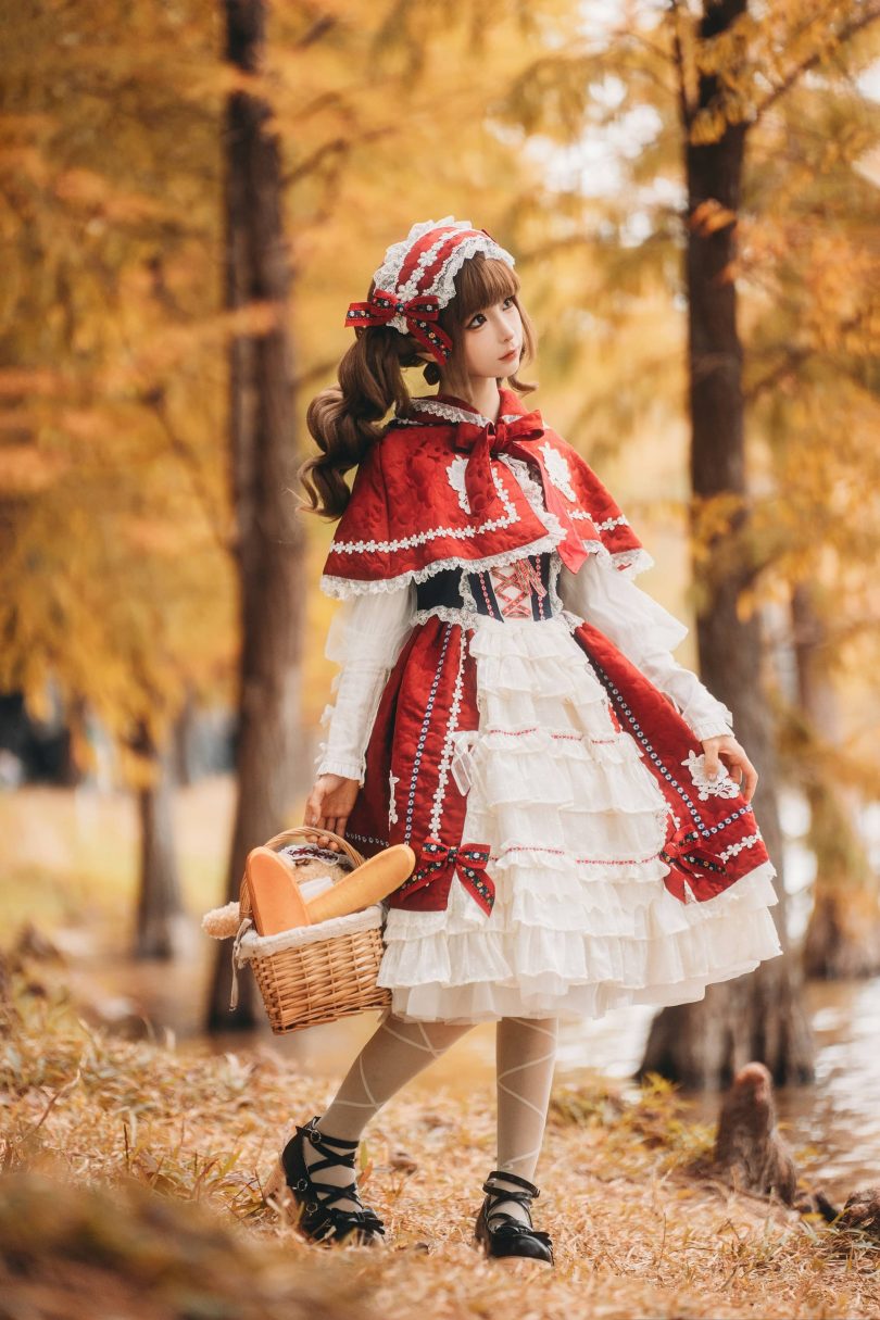 蠢沫沫小红帽COSPLAY：蠢沫沫演绎经典童话的独特魅力(蠢沫沫原名)插图