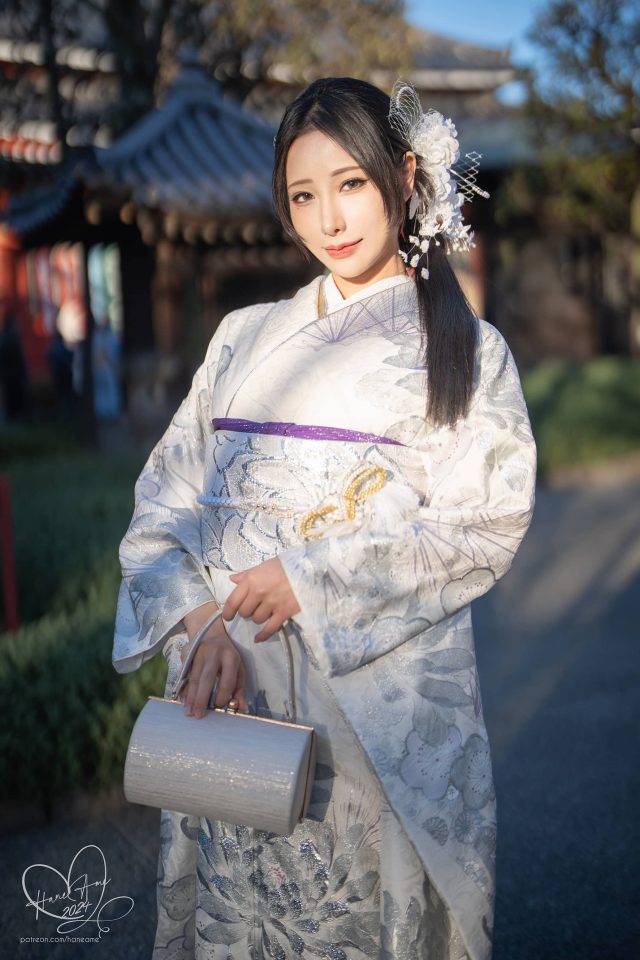 雨波_HaneAme新春COS特辑：寺庙探秘银白色和服下的魅力插图4