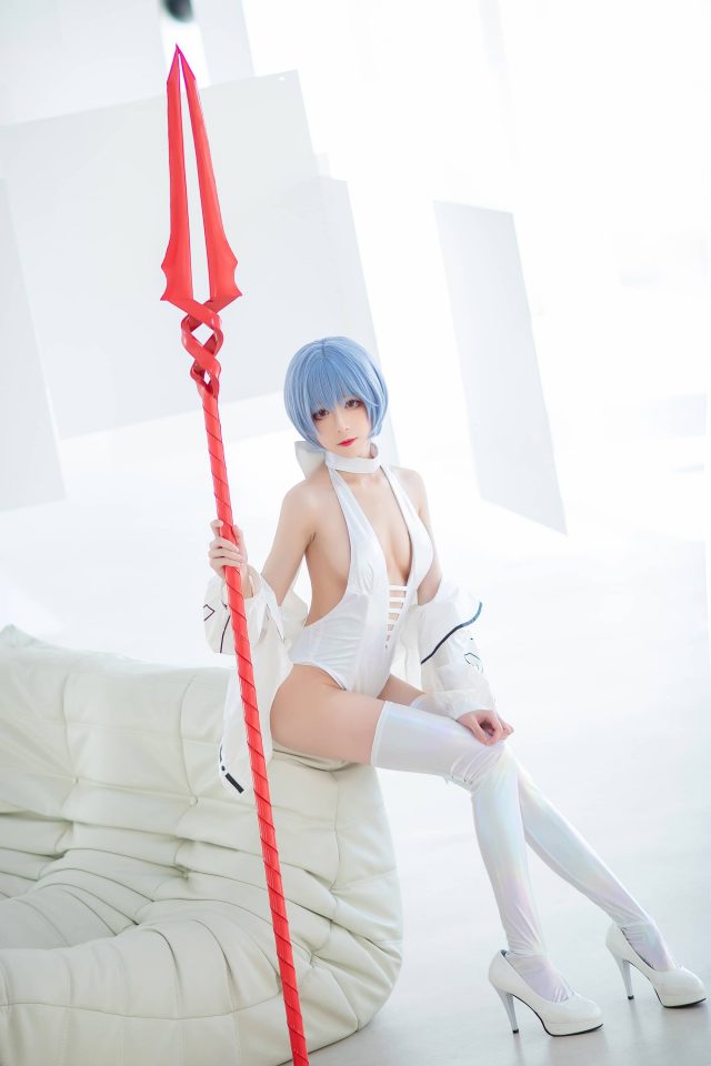 EVA cosplay：Tomoyo酱如何将绫波丽带入现实世界(eva制作cos道具)插图1