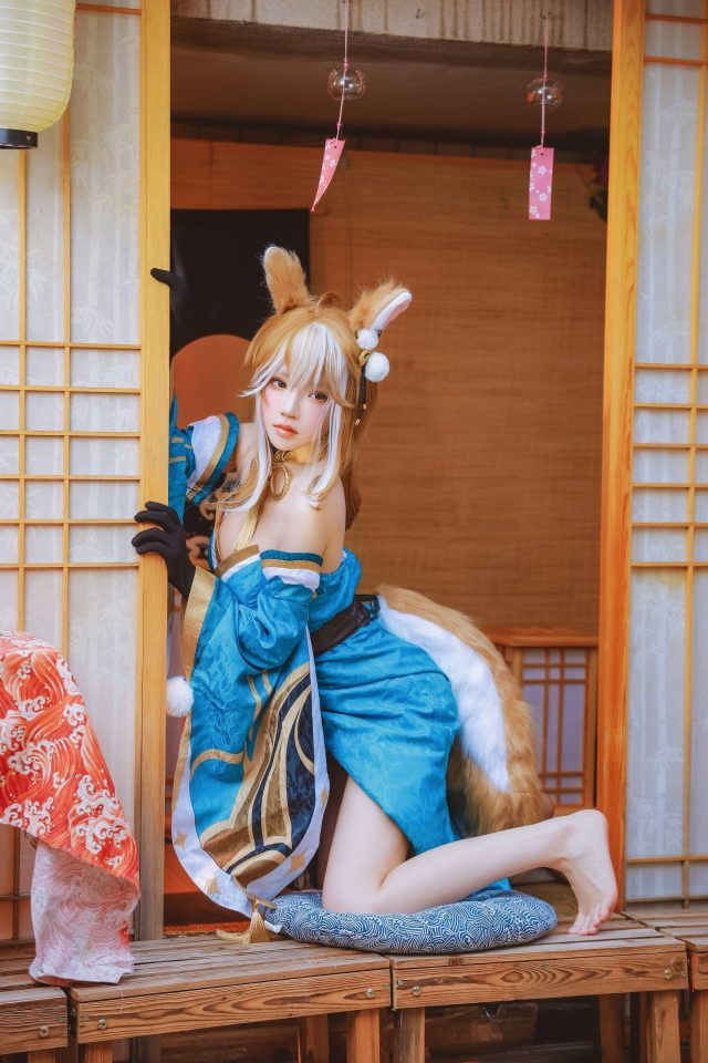 《原神》角色扮演指南：coser桜桃喵轻松变身为希娜小姐(《原神》角色扮演图片)插图