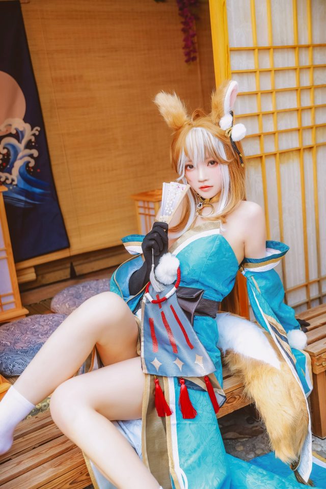 《原神》角色扮演指南：coser桜桃喵轻松变身为希娜小姐(《原神》角色扮演图片)插图1