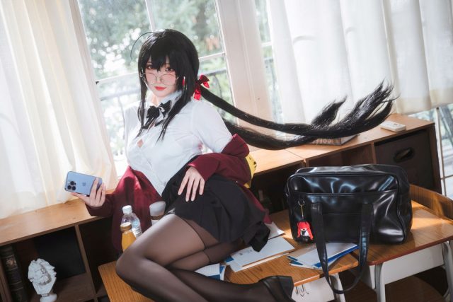 探寻JK制服的COS潮流：青春活力与时尚魅力的交织(jk制服爆款)插图