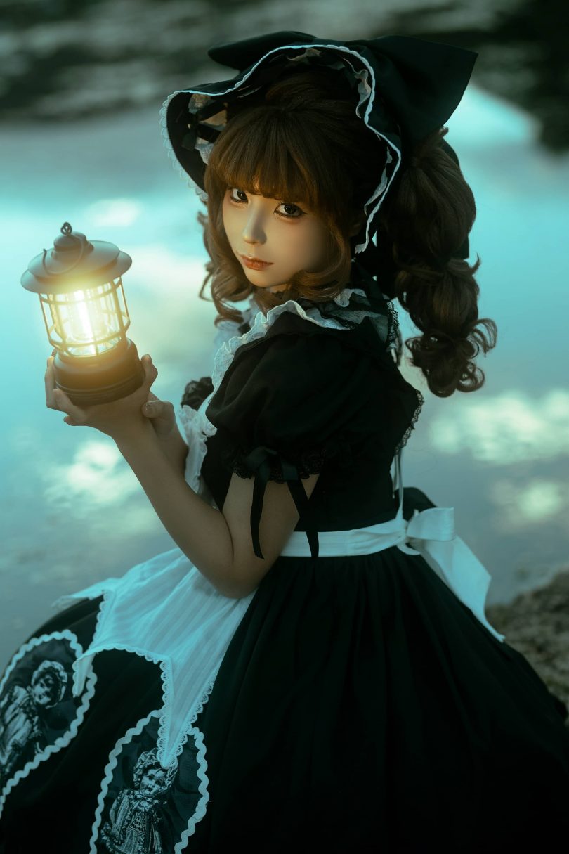 蠢沫沫cos_洱海黑色 | 蠢沫沫_洱海·女仆裙 黑色cos作品 [17P-201MB](蠢沫沫个人信息)插图
