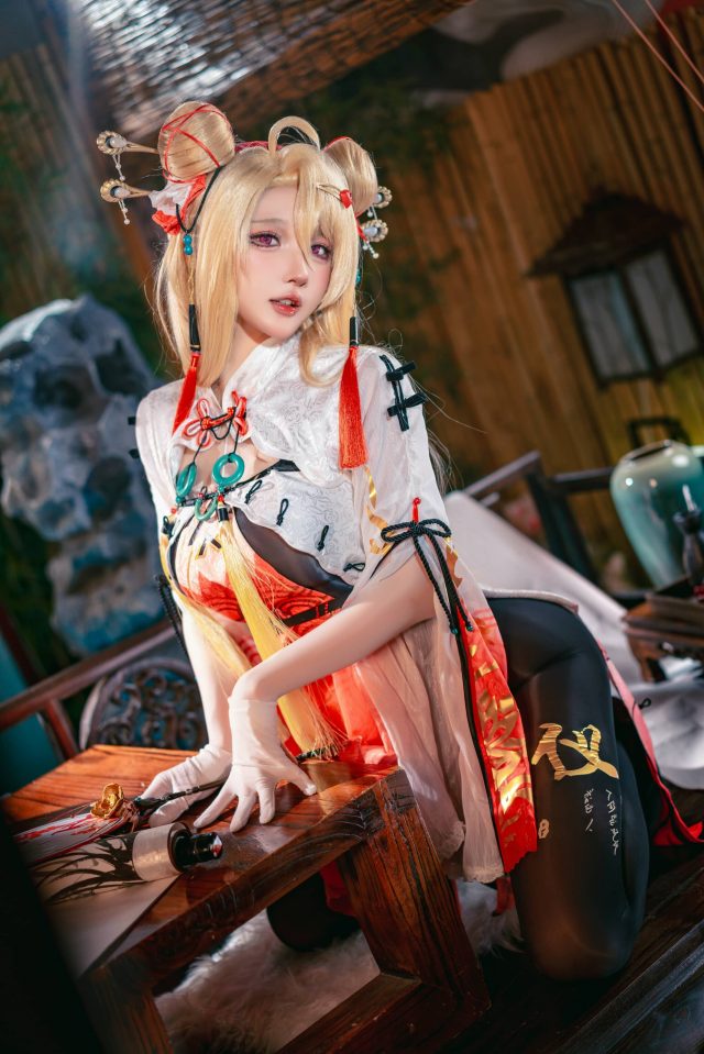阿包也是兔娘·交错战线COS：再现咎瓦尤斯的迷人魅力(福阿包兔子)插图1