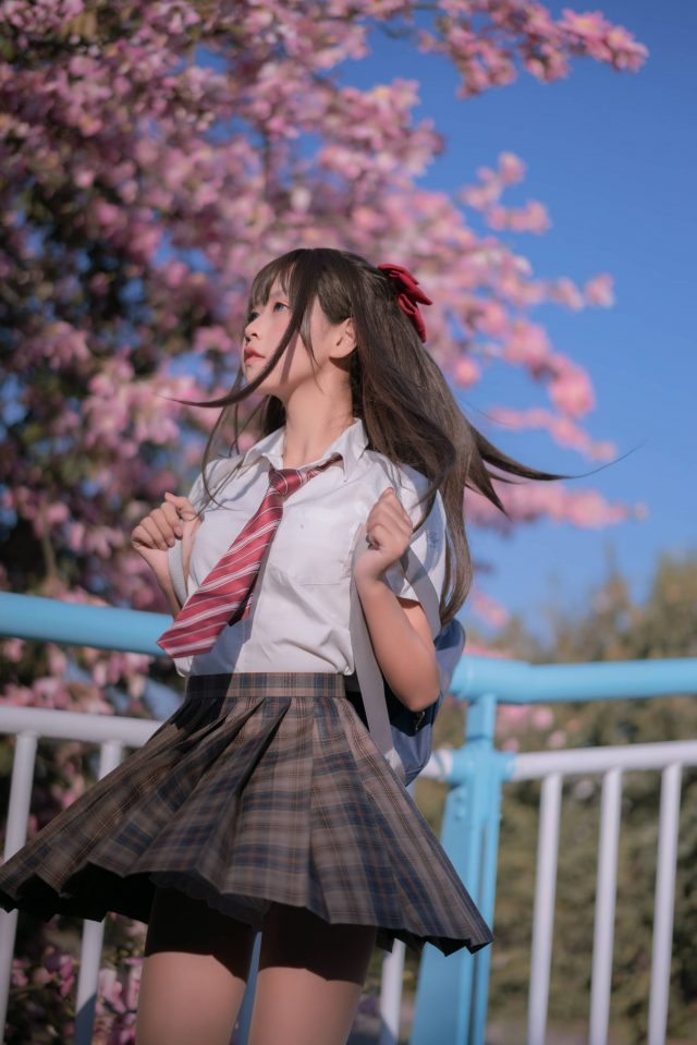 春风十里不如你:coser 萌芽儿o0与异木棉花的美丽邂逅 春风十里不如你:coser 萌芽儿o0与异木棉花的美丽邂逅