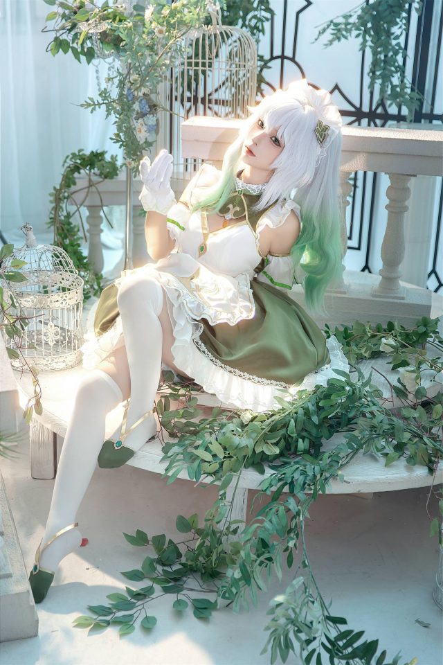 《原神》的魔幻花园：蠢沫沫古典优雅的纳西妲COSPALY