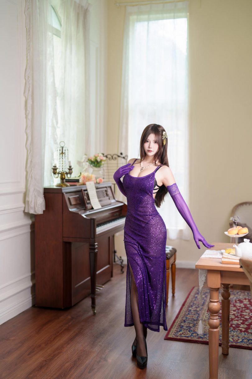 中岛莫之子i紫气东来COS：演绎温柔交织，如梦如幻