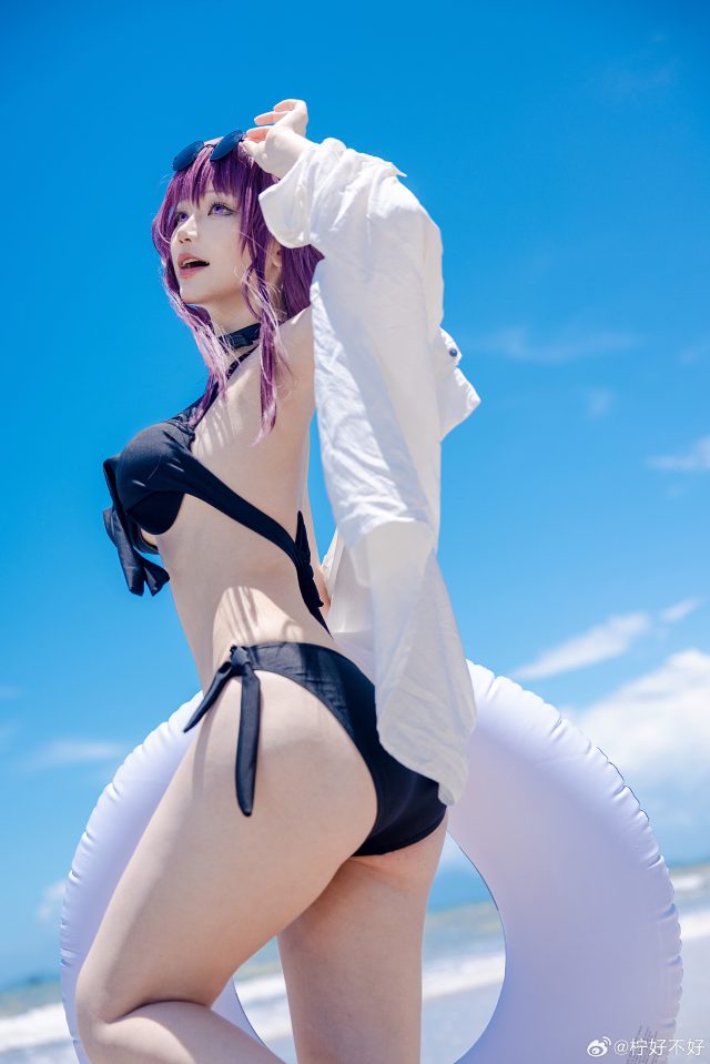 柠好不好“崩坏:星穹铁道”卡芙卡COS,星核猎手的迷人风采 柠好不好“崩坏:星穹铁道”卡芙卡COS,星核猎手的迷人风采