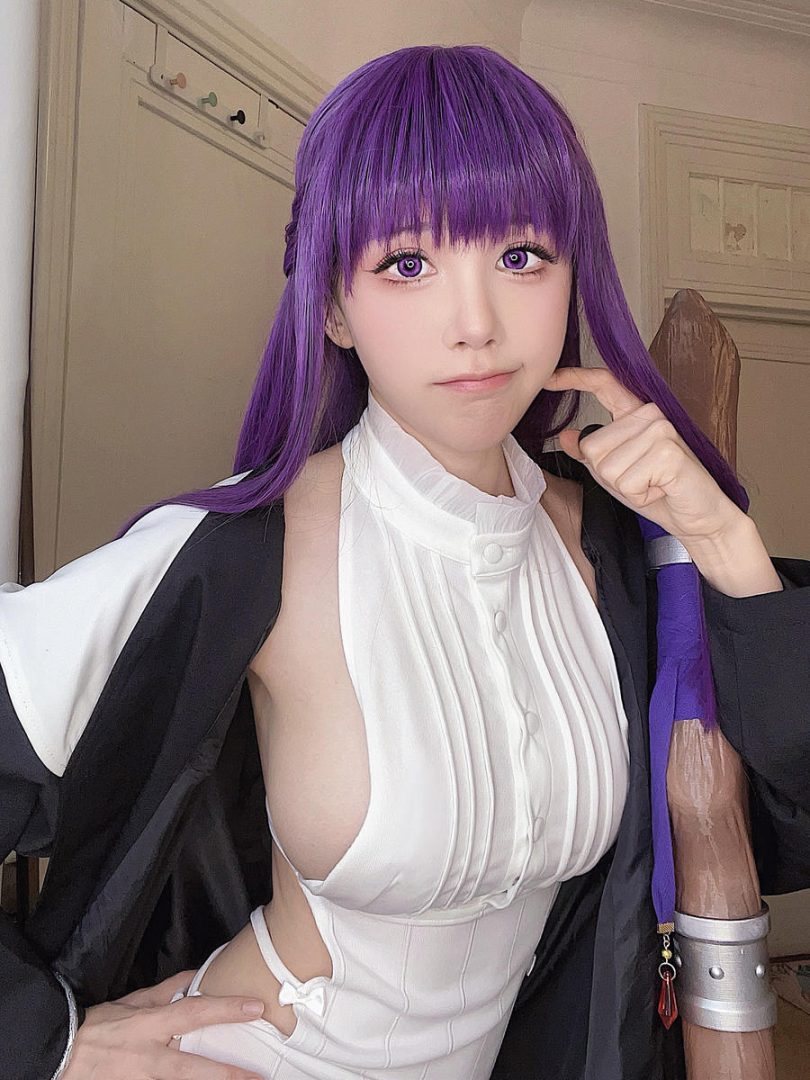 水淼aqua葬送的芙莉莲·菲伦COS：精灵之美引爆网红旋风