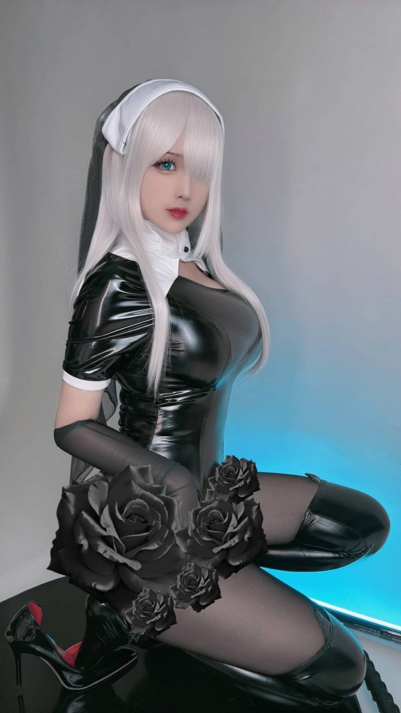 miko酱ww cos修女 | miko酱ww_黑色皮衣·修女cos作品 [9P-75MB]