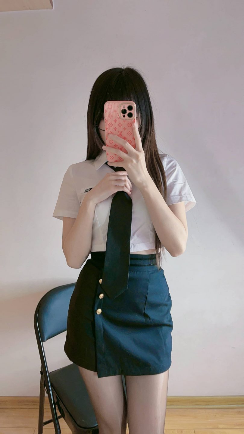 miko酱ww cos制服诱惑 | miko酱ww_制服·黑透丝袜cos [229P-1.41GB]