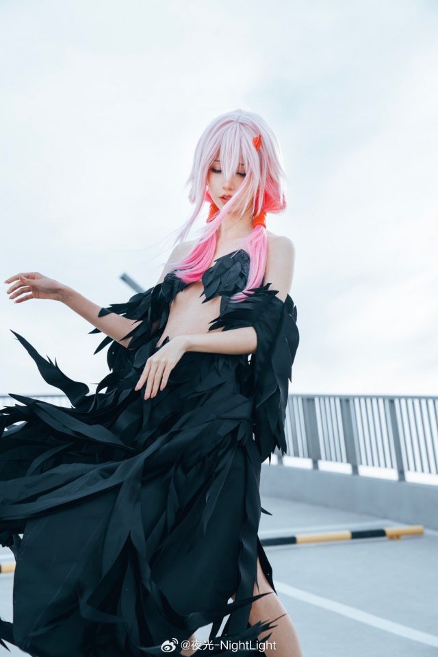 偶像女神的完美再现:夜光-NightLight化身魅力无限的楪祈 偶像女神的完美再现:夜光-NightLight化身魅力无限的楪祈