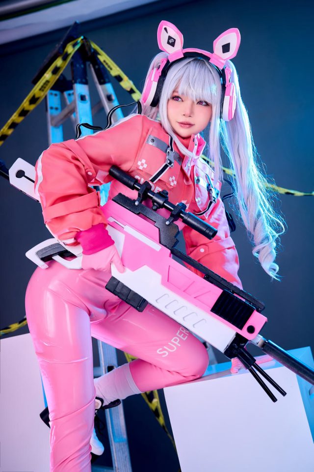 尤尔哈2B的甜美蜕变：越南coser ZinieQ化身“芭比”惊艳登场