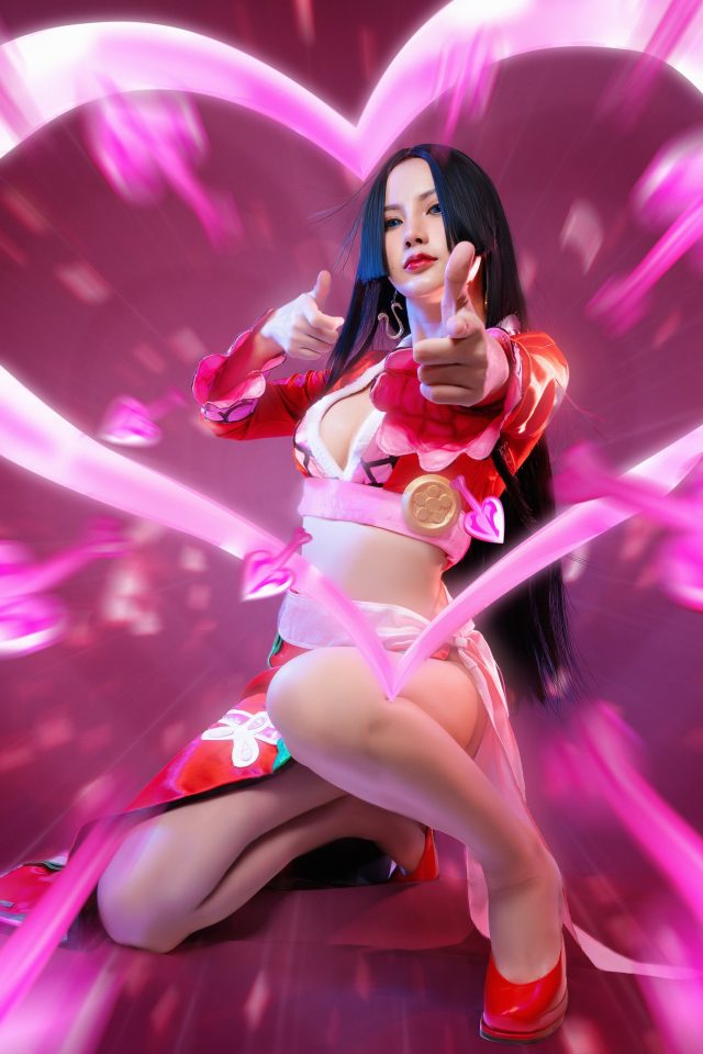 爱与魅力的化身:coser LuckySwan演绎“蛇姬”波雅·汉库克 爱与魅力的化身:coser LuckySwan演绎“蛇姬”波雅·汉库克