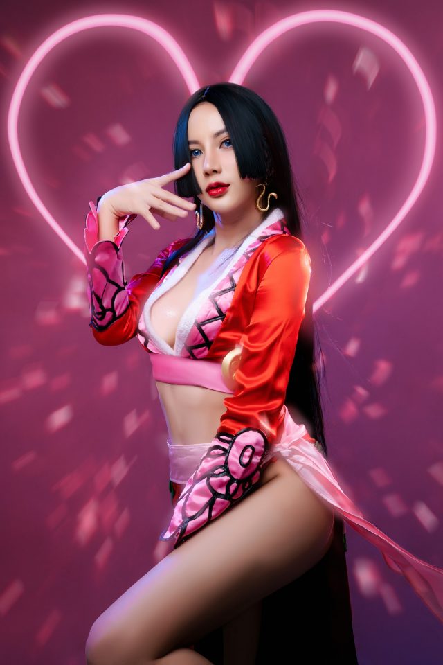 爱与魅力的化身:coser LuckySwan演绎“蛇姬”波雅·汉库克 爱与魅力的化身:coser LuckySwan演绎“蛇姬”波雅·汉库克