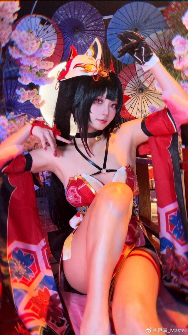 伊喵_Master花火COS:绽放崩坏星穹铁道的灵魂之火 伊喵_Master花火COS:绽放崩坏星穹铁道的灵魂之火