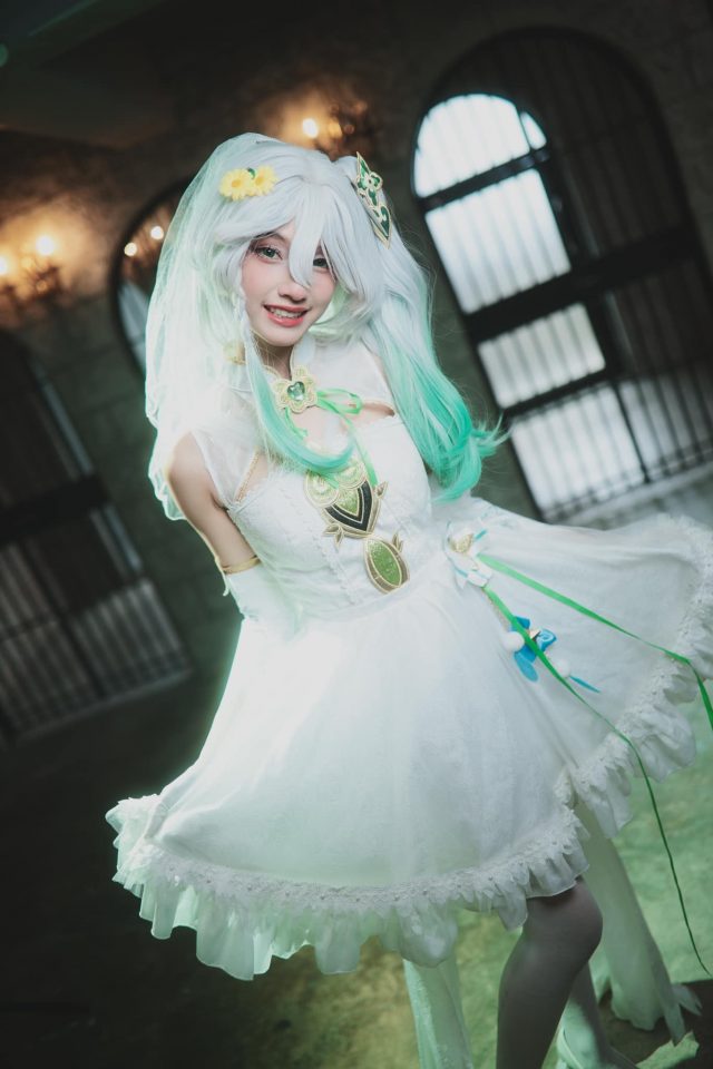 泰国Sarin_Ong原神纳西妲COS:善良与公主气质完美融合 泰国Sarin_Ong原神纳西妲COS:善良与公主气质完美融合