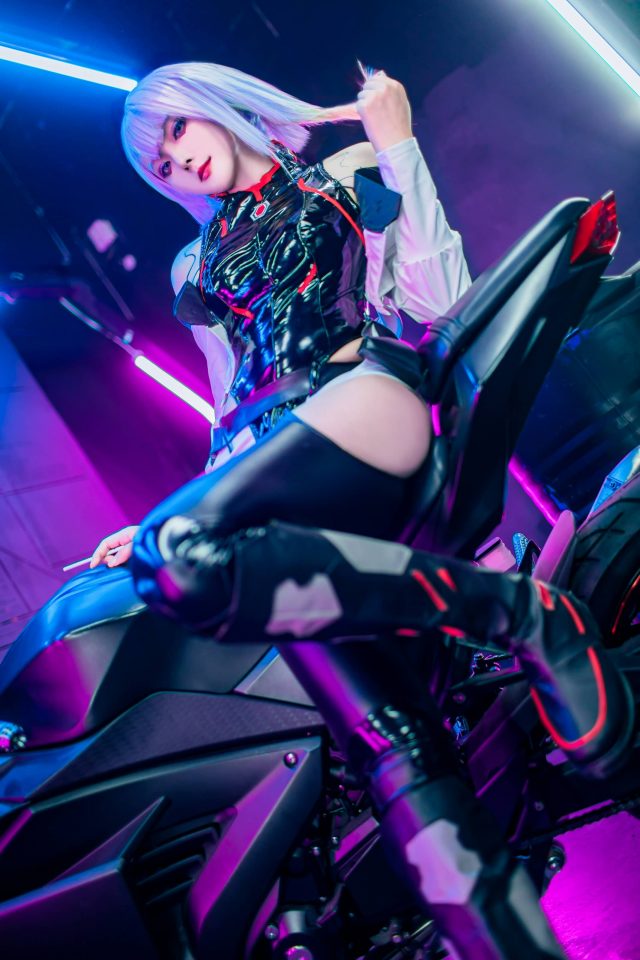Natsuko_夏夏子露西COS：演绎未来女神的性感与炫酷魅力