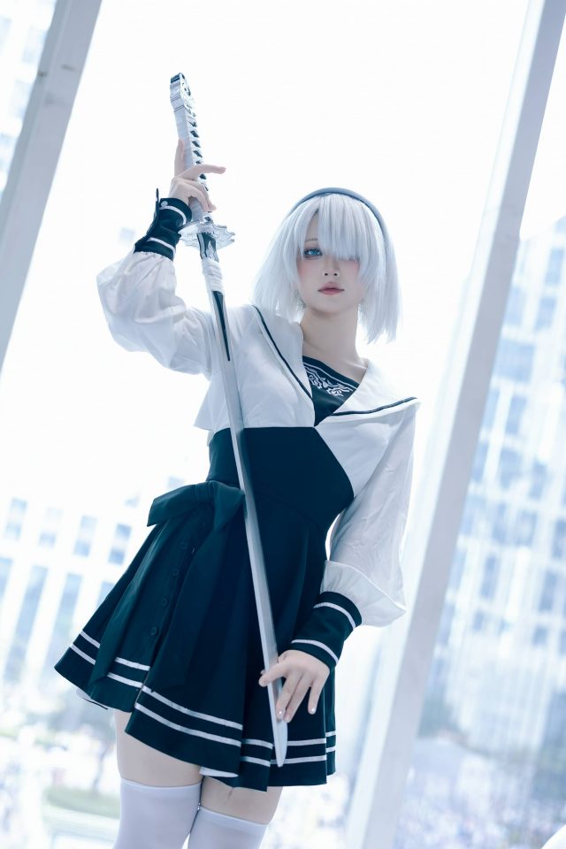 屿鱼Yukako尼尔机械纪元COS:演绎冷酷与柔美并存的2B 屿鱼Yukako尼尔机械纪元COS:演绎冷酷与柔美并存的2B