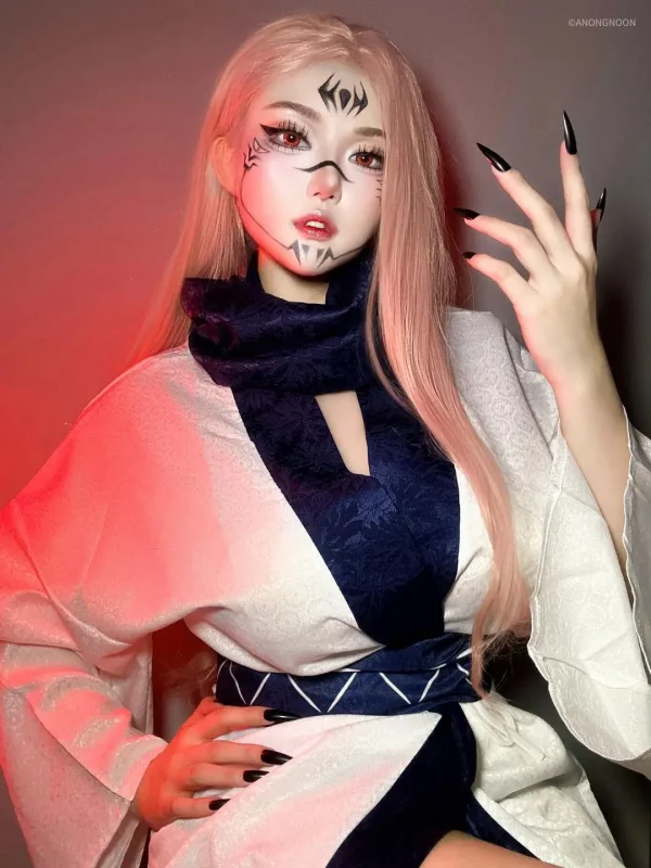 AnongNoon惊艳演绎女版两面宿傩:打破性别界限的cos之美