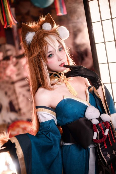 原神阿包也是兔娘COS：完美诠释希娜小姐的可爱与性感魅力