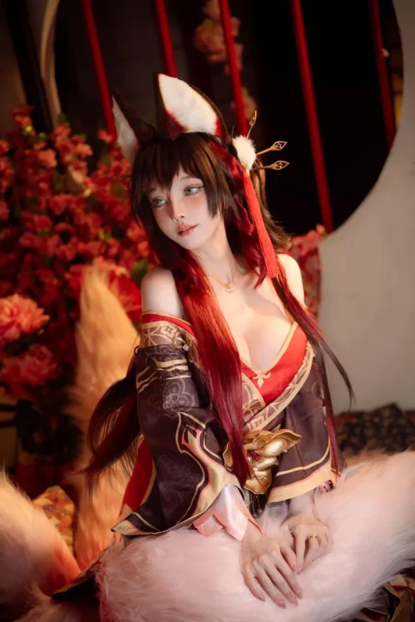 Le Josette崩坏星穹铁道COS:演绎忘归人停云的性感与甜美