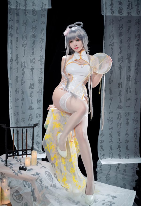 miko酱ww旗袍洛天依COS：虚拟偶像的灵魂演绎与情感碰撞